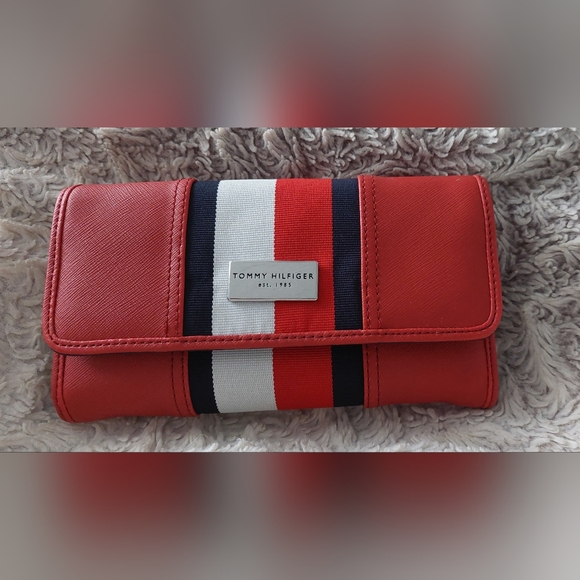 Tommy Hilfiger Handbags - Tommy Hilfiger wallet.NWOT canvas center stripe and red leather. Smoke free home